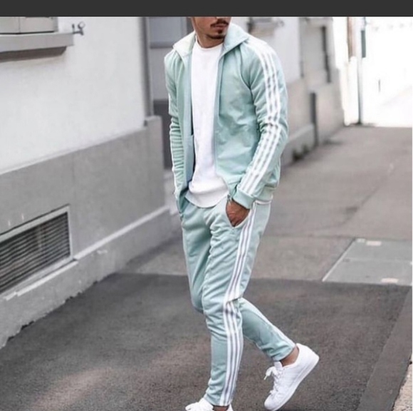 Meet your Posher, Mark - Picture 3 of 7